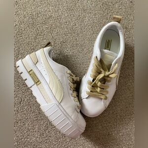White/cream Puma platform sneakers. Rarely worn.